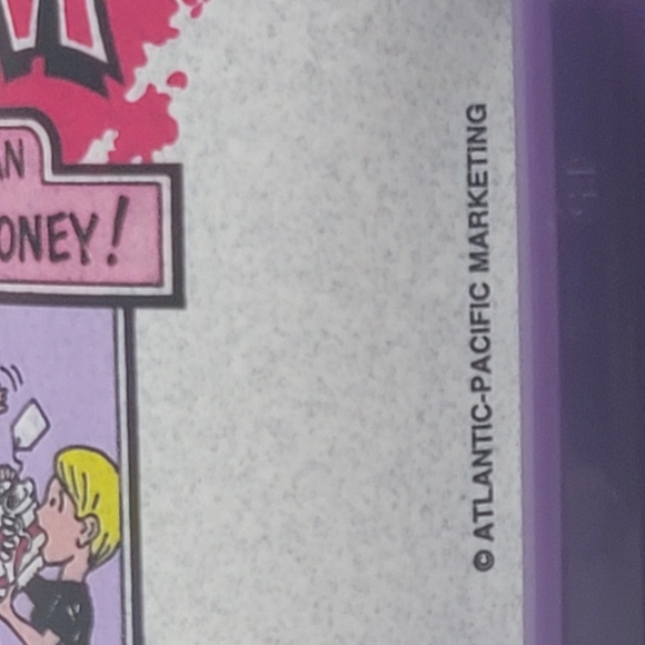 Vintage Whirley Travel Mug with Lid "MOM Doesn't Mean Made Of Money" - Picture 5 of 8